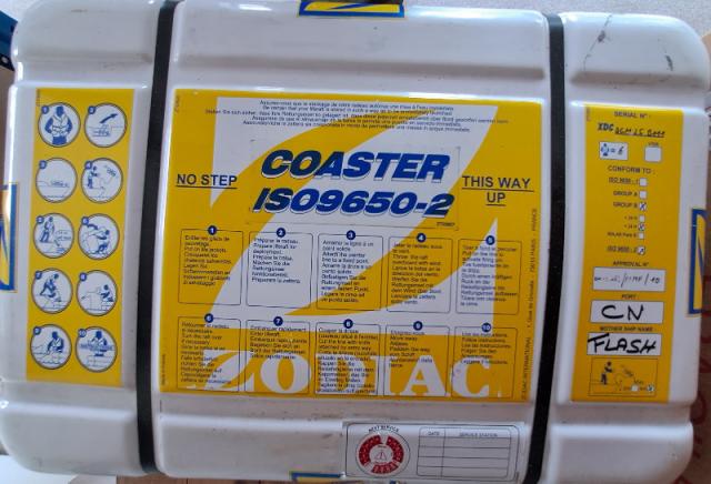 RADEAU SURVIE ZODIAC CONTAINER COTIER 6PLACES OCCASION